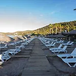 Latanya Park Resort Yaliciftlik