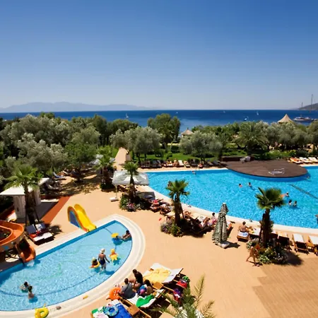 Resort Latanya Park Yaliciftlik