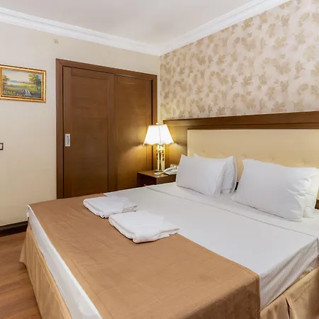 Feriested Latanya Park 4*