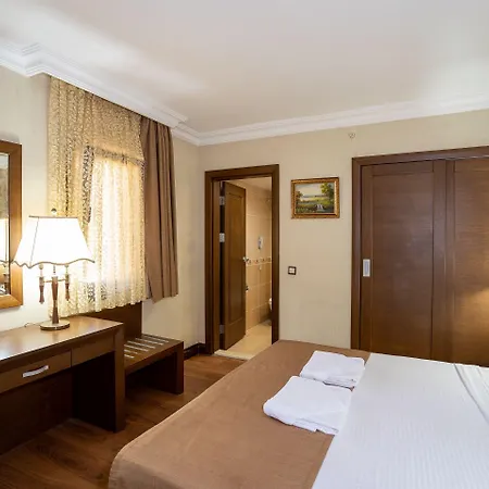 Latanya Park Feriested 4*