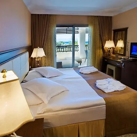 Resort Latanya Park 4*