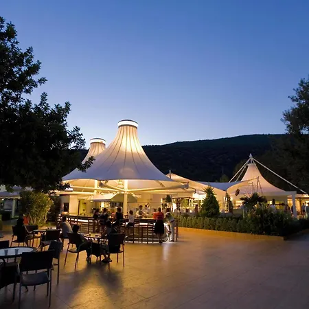 Resort Latanya Park 4*