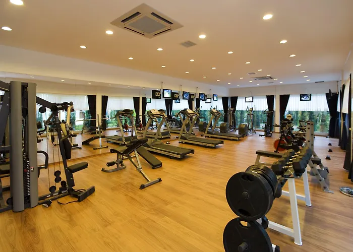 Resort Latanya Park Yalıçiftlik