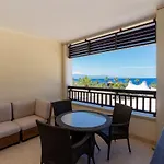Latanya Park Resort