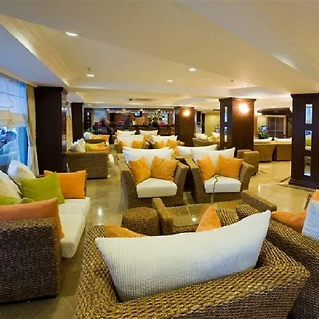 Latanya Park Complex 4*