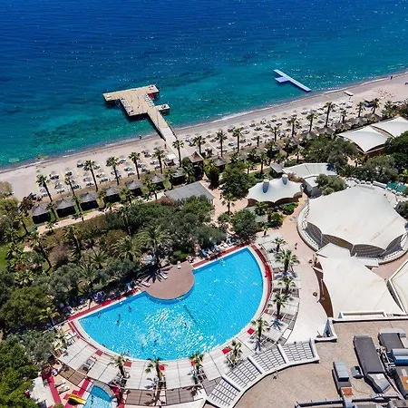 Latanya Park 4*