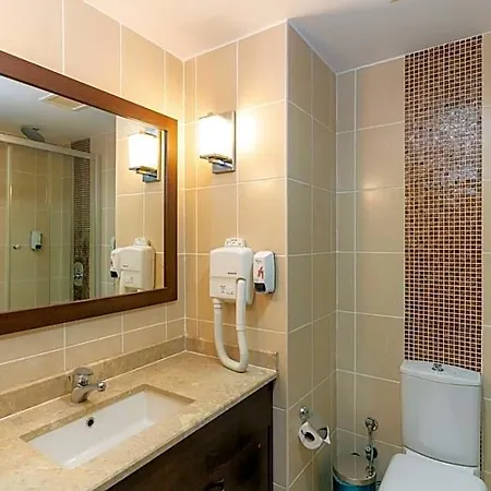 Feriested Latanya Park 4*