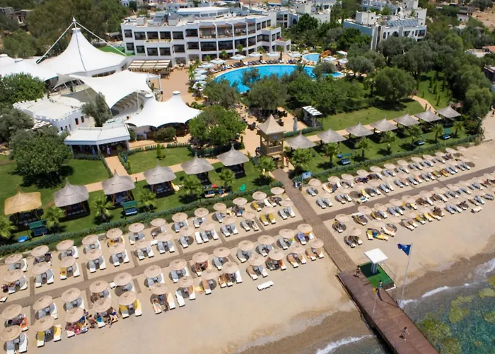 Latanya Park Resort Yaliciftlik